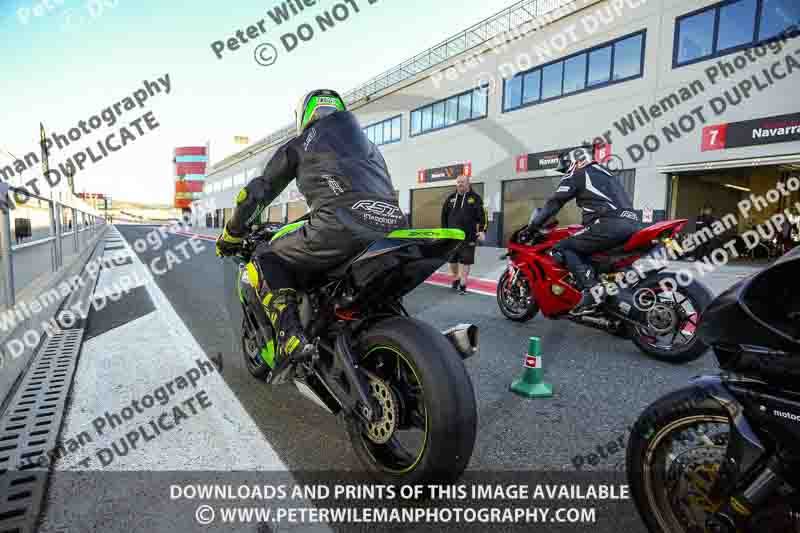cadwell no limits trackday;cadwell park;cadwell park photographs;cadwell trackday photographs;enduro digital images;event digital images;eventdigitalimages;navarra;no limits trackdays;peter wileman photography;racing digital images;trackday digital images;trackday photos